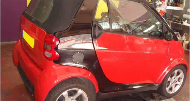 החלפת צבע הרכב לאדום