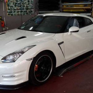 ציפוי מגן נגד שריטות ואבנים לרכב ניסן